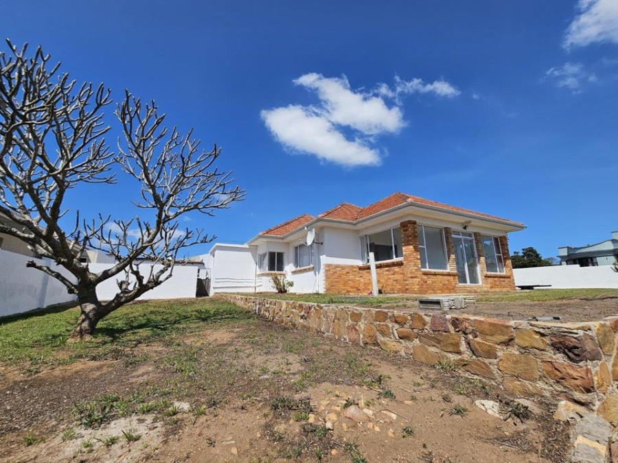 To Let 3 Bedroom Property for Rent in Mount Croix Eastern Cape